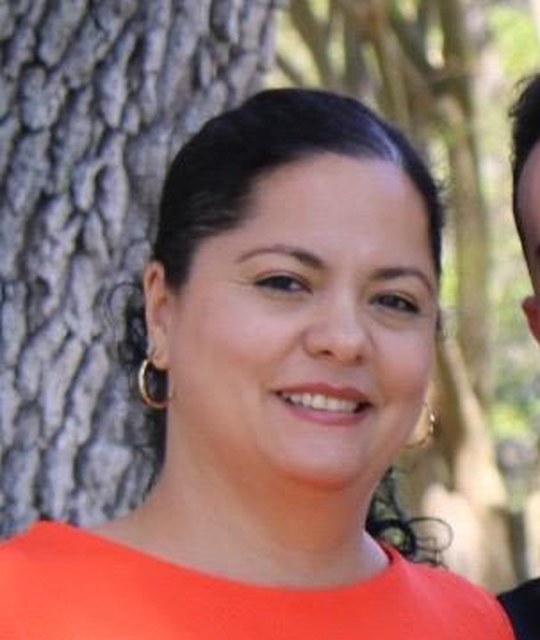 Yamiled, preparadora de formas migratorias y SEO