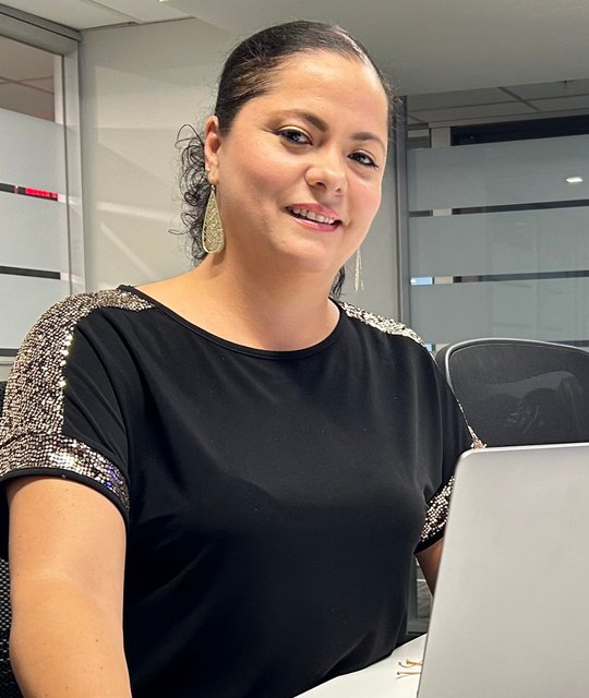 Yamiled, preparadora de formas migratorias y SEO
